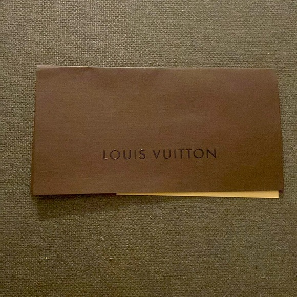 Designer shopping bags Gucci, Louis Vuitton, Tory Burch, Lacoste, MK - Picture 9 of 12